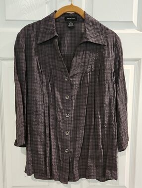 Spence Dark Gray 3/4 Length Sleeves